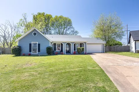 5931 Hickory Leaf Cv, Memphis, TN 38141