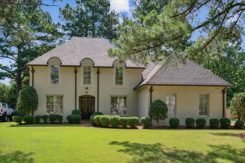 4552 Whisperwoods Dr, Collierville, TN 38017