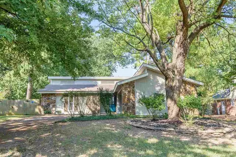 4131 Luther Dr, Bartlett, TN 38135