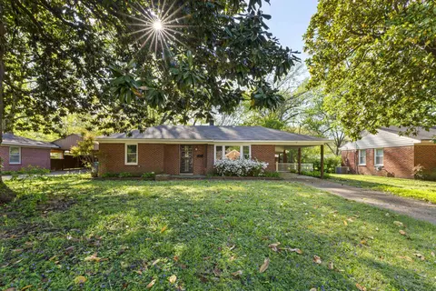 1603 Colonial Dr, Memphis, TN 38117 photo 2