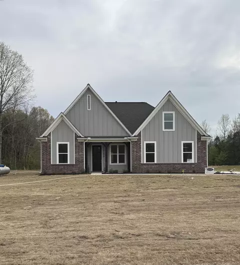 166 Centerline Roper Loop, Byhalia, MS 38611
