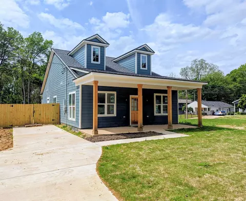 1055 Shaw Pl, Memphis, TN 38126