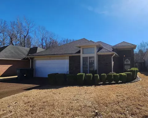 2608 Bay Pointe Cir E, Memphis, TN 38128