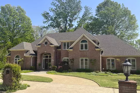 4132 Blackheath Dr, Bartlett, TN 38135