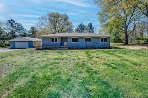 55 Fore Dr, Eads, TN 38028