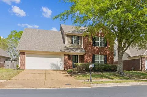 5368 Milton Ridge Dr, Arlington, TN 38002