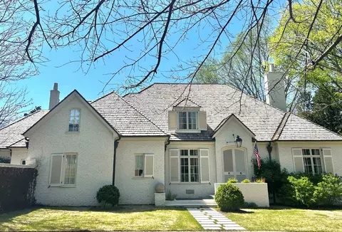155 Cherry Rd, Memphis, TN 38117