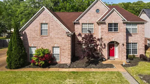 8458 Trondheim Dr, Cordova, TN 38018