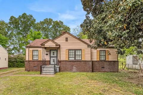 2940 N Harris Cir, Memphis, TN 38114