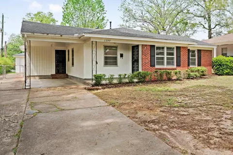 1397 Woodston Rd, Memphis, TN 38117