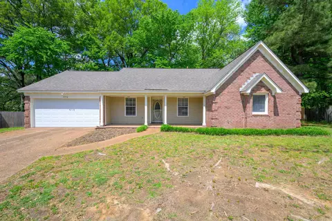 7776 Chaney Ln, Bartlett, TN 38133