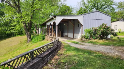 56 Central Curve Rd, Ripley, TN 38063