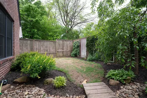 375 Lundee Pl, Memphis, TN 38111 photo 28