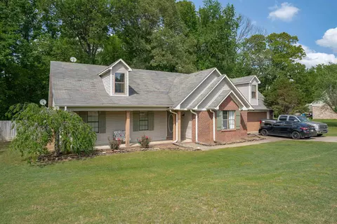 194 Ruth Shankle Dr, Munford, TN 38058