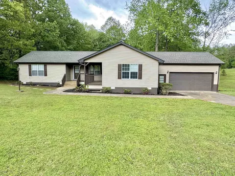 520 Stone Rd, Pinson, TN 38366