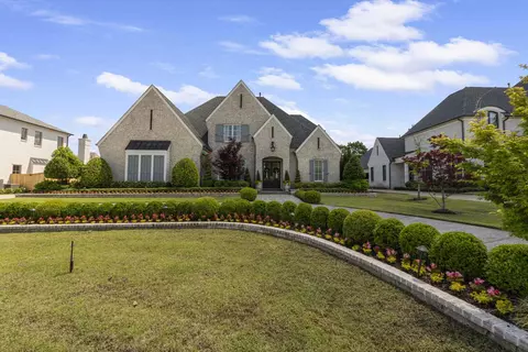 3126 Chapel Woods Cv, Germantown, TN 38139