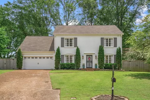 7927 Falling Leaf Cv, Germantown, TN 38138