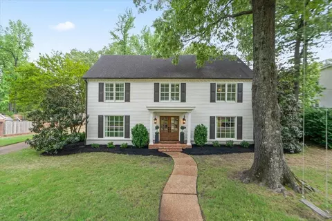 2517 Overlook Dr, Germantown, TN 38138