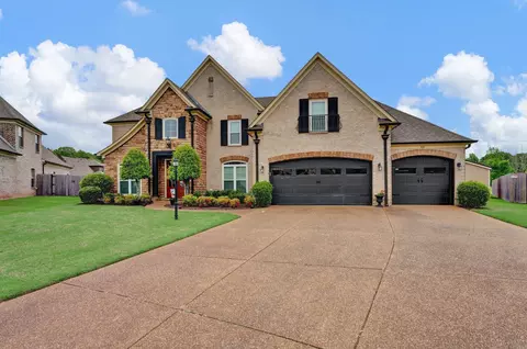 320 Misty Fields Cv, Oakland, TN 38060