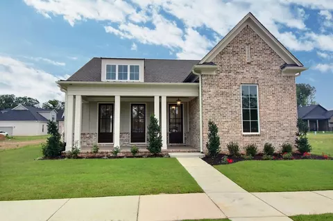 235 Freedom Ln, Rossville, TN 38066