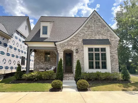 540 Valley Forge Ln, Rossville, TN 38066