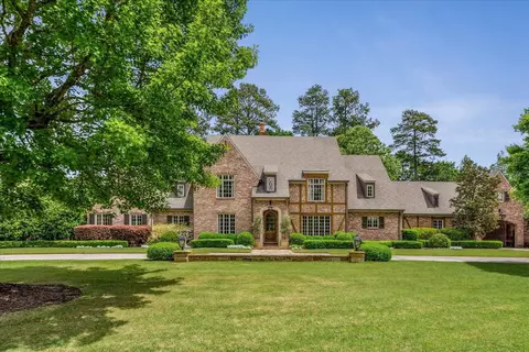 294 Dubray Manor Dr, Collierville, TN 38017