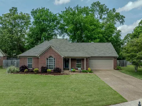7508 Drew Valley Dr, Bartlett, TN 38133