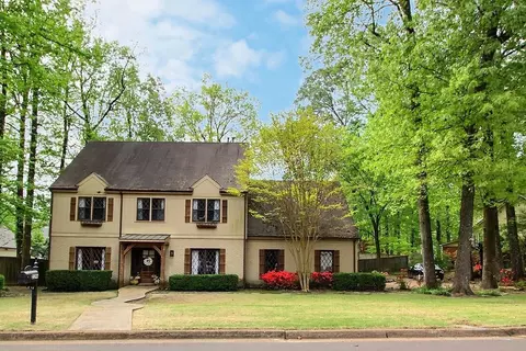 2296 Kimbrough Woods Pl, Germantown, TN 38139