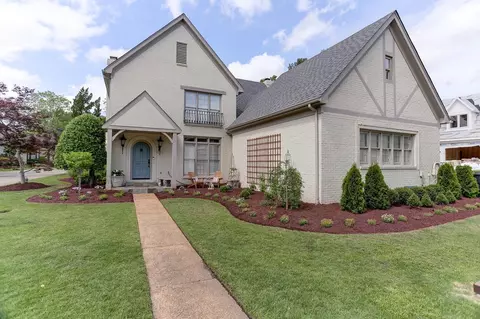 8596 E Windemere Ln, Memphis, TN 38125