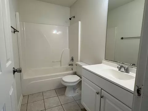 7413 Fox Creek Dr, Olive Branch, MS 38654 photo 10