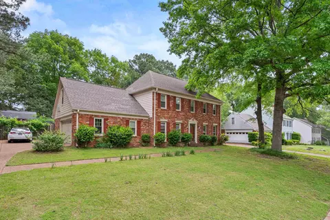 182 E Powell Rd, Collierville, TN 38017 photo 2