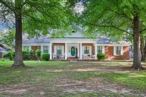 594 Talley Ave, Covington, TN 38019