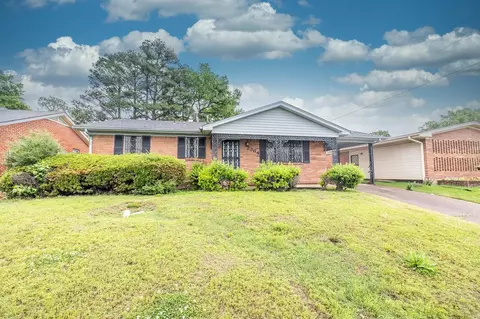 2364 Rozelle St, Memphis, TN 38114