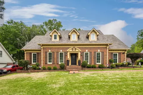 3099 Mon Cheri Ln, Memphis, TN 38119
