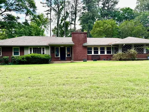 3335 Highland Park Pl, Memphis, TN 38111