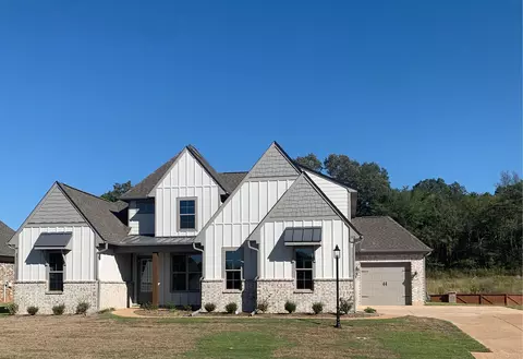105 Rolling Hill Dr, Piperton, TN 38017