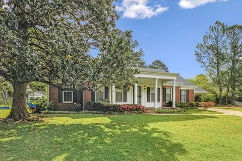 2058 Chatham Cv, Germantown, TN 38138