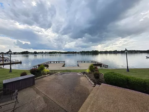 9939 Loch Stradford Pt, Lakeland, TN 38002