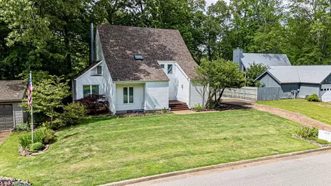 8438 Bergen Dr, Cordova, TN 38018