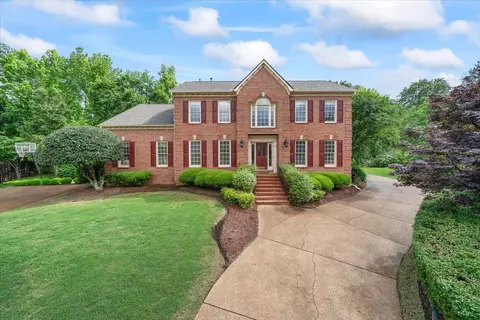 1901 Newton Nook Dr, Collierville, TN 38017