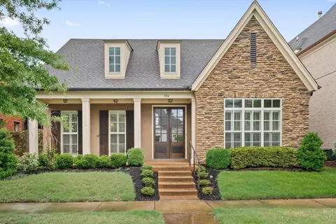 984 Russell Farms Rd, Collierville, TN 38017