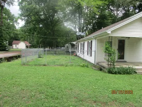 234 E Sherrod Ave, Covington, TN 38019 photo 3