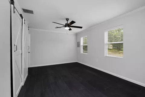 Bedroom - 1117 Murphy Ave, Covington, TN 38019 photo 3 of 7