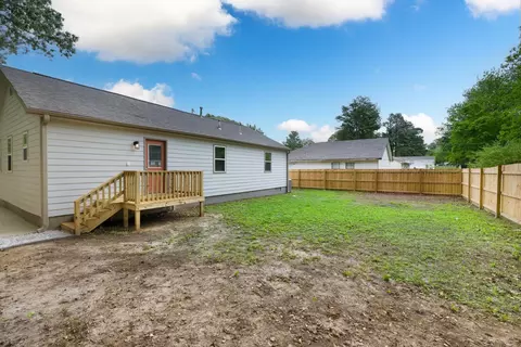Exterior - 1117 Murphy Ave, Covington, TN 38019 photo 3 of 3
