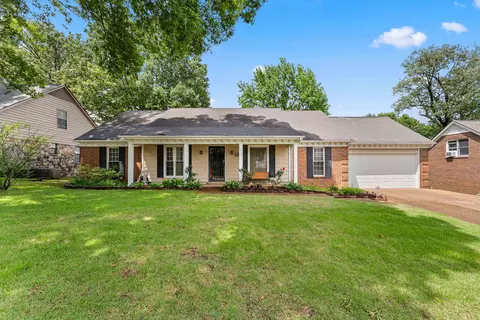 5920 Diplomat Pl, Bartlett, TN 38134