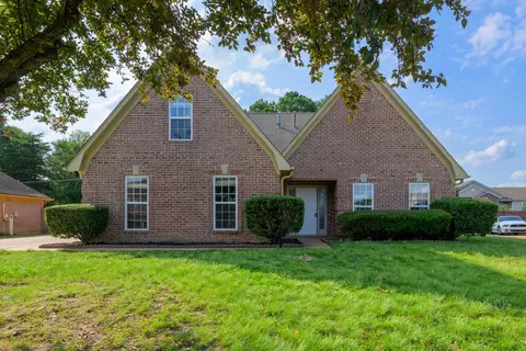 4240 Barren Brook Dr, Memphis, TN 38125