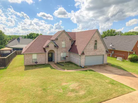 4501 Greencedar Ln, Bartlett, TN 38135