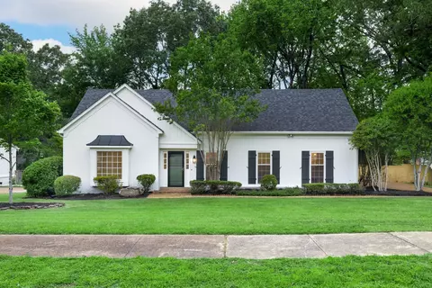 8310 Heatherglen Dr, Germantown, TN 38138