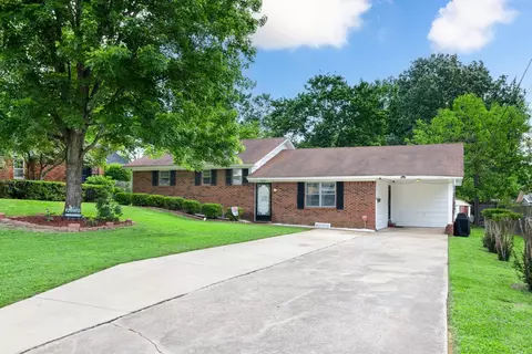 1110 Pine St, Covington, TN 38019