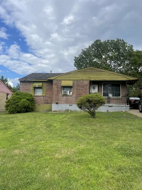 3568 W Horn Lake Rd, Memphis, TN 38109